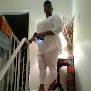 Meet your Posher, Sylvia